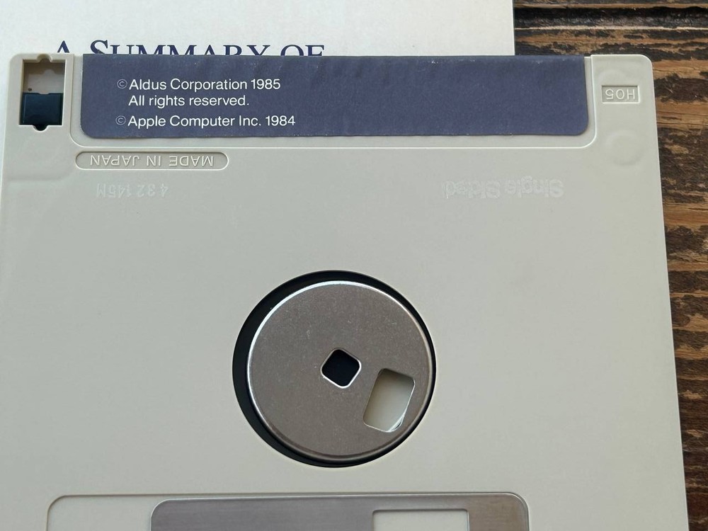 Aldus PageMaker Macintosh Boxed Software Large Disk Lot Manuals