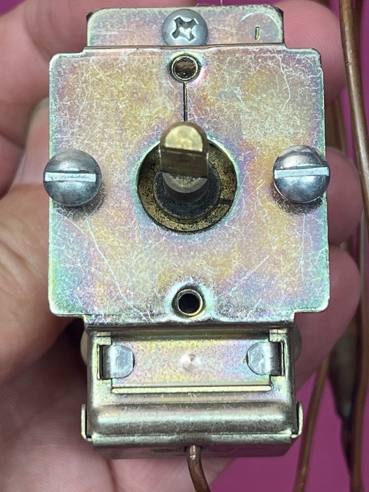 Ranco A/C Control - Heating and Cooling C12-5228-000