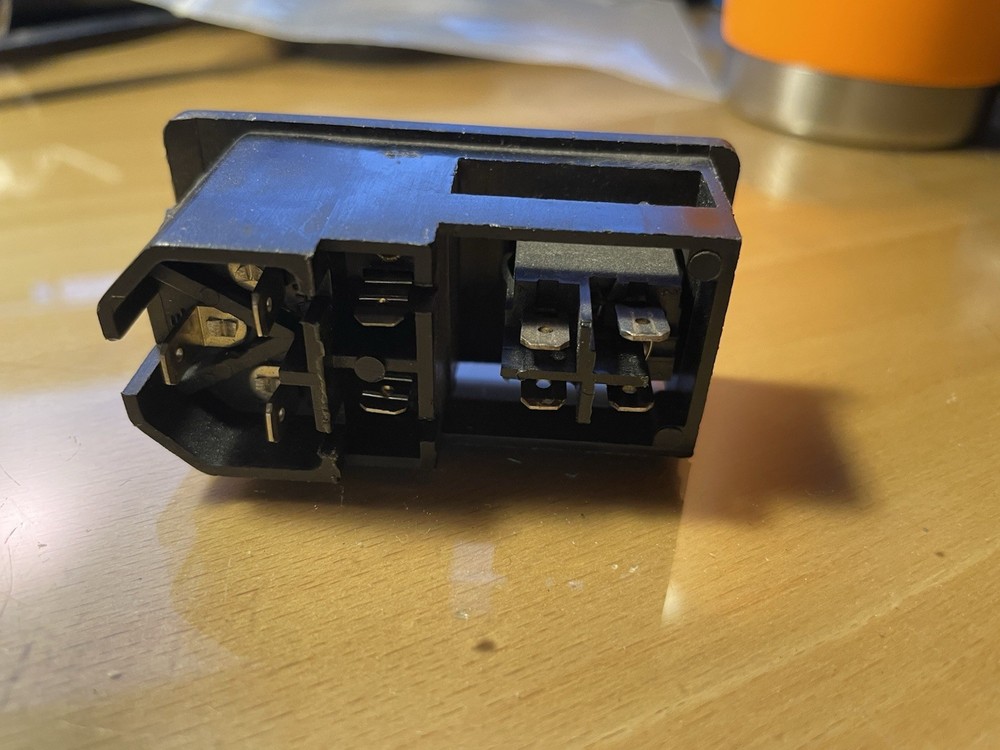 Power Socket with Fuse and Switch 3 Pin USA Plug