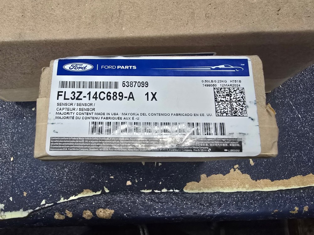 FORD FL3Z14C689A BLIND SPOT SENSOR ASSY MODULE