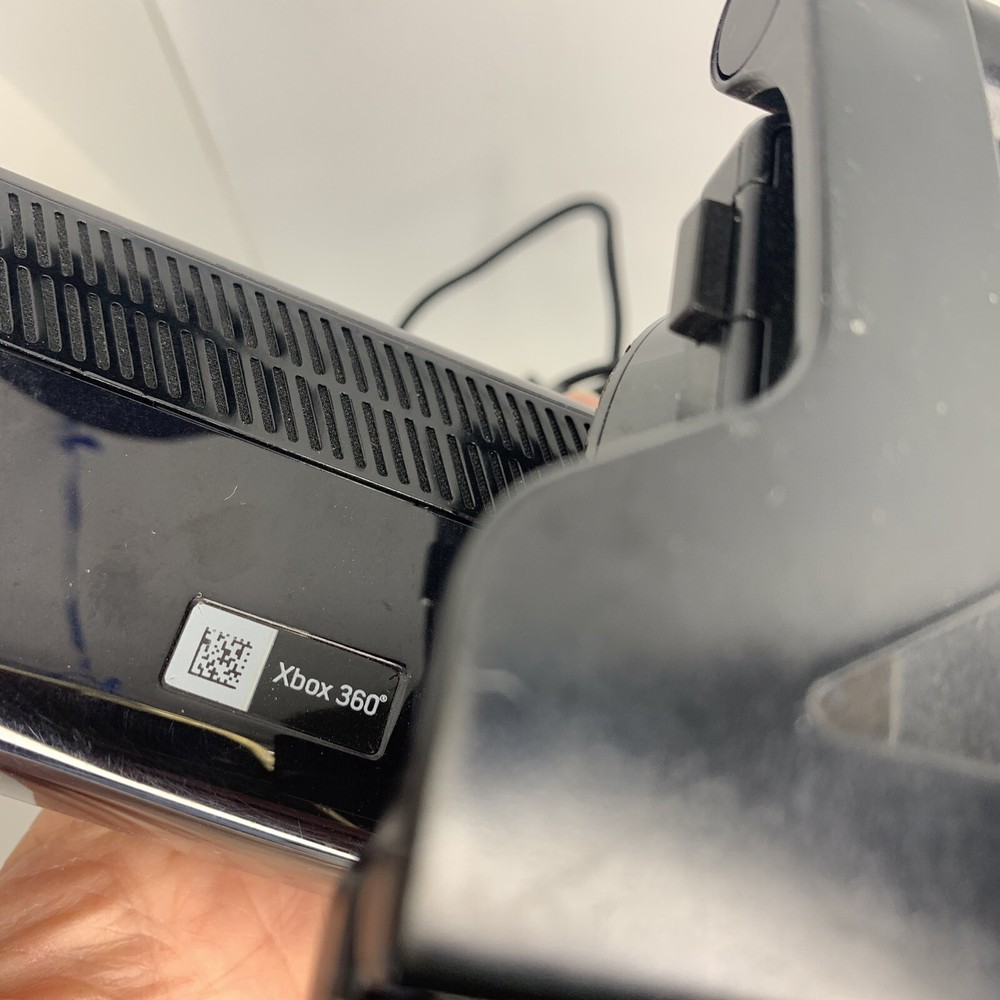 Microsoft XBOX 360 Kinect Sensor Bar Model 1414 Black with Power Adapter