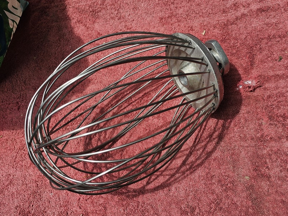 Unmarked Wire Whip. 12" Total Length, 8" Diameter, 1" Bore