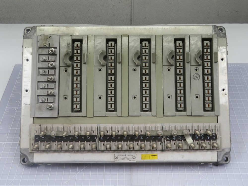 GE 17FL11B2 CHASSIS MODULE PANEL T202012