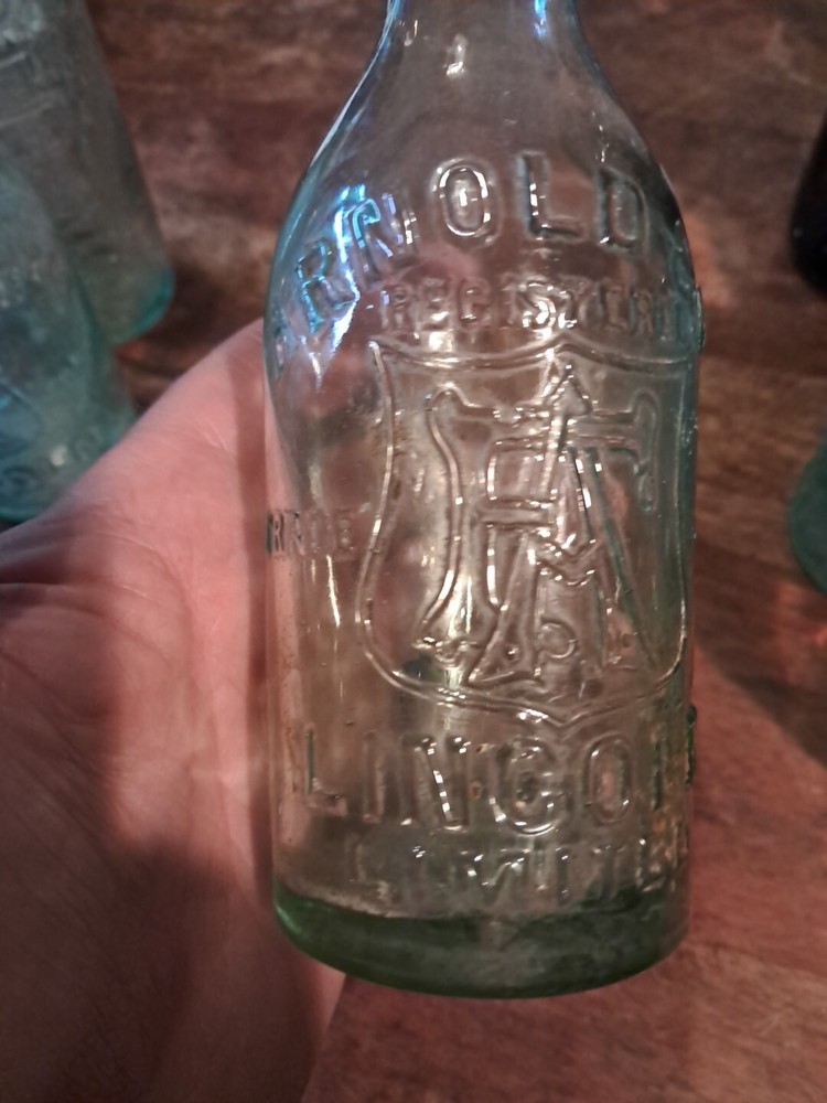 Vintage Half Pint Beer Bottle ARNOLD & CO, Lincoln