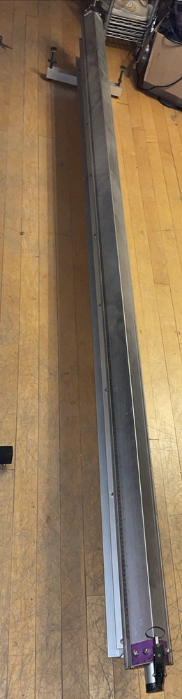 Stull-Ealing Linear Air Track