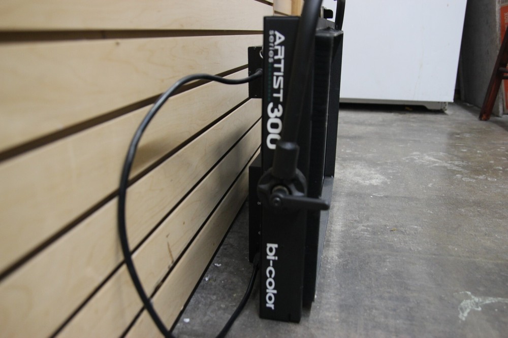 MacTech LED Artist Series 300BC Bi-Color Studio Light Panel