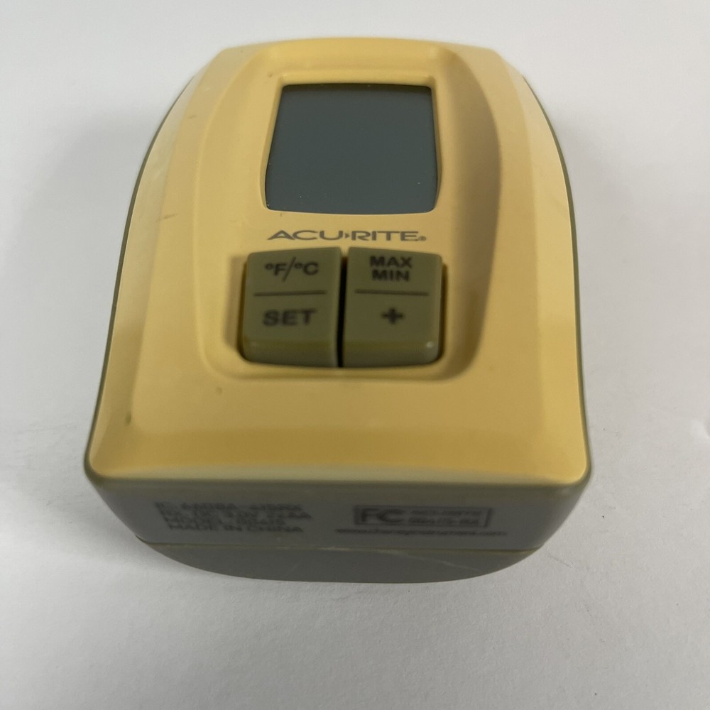 AcuRite Inside Outside Wireless Thermometer Clock LCD 2613 Wireless Sensor Works
