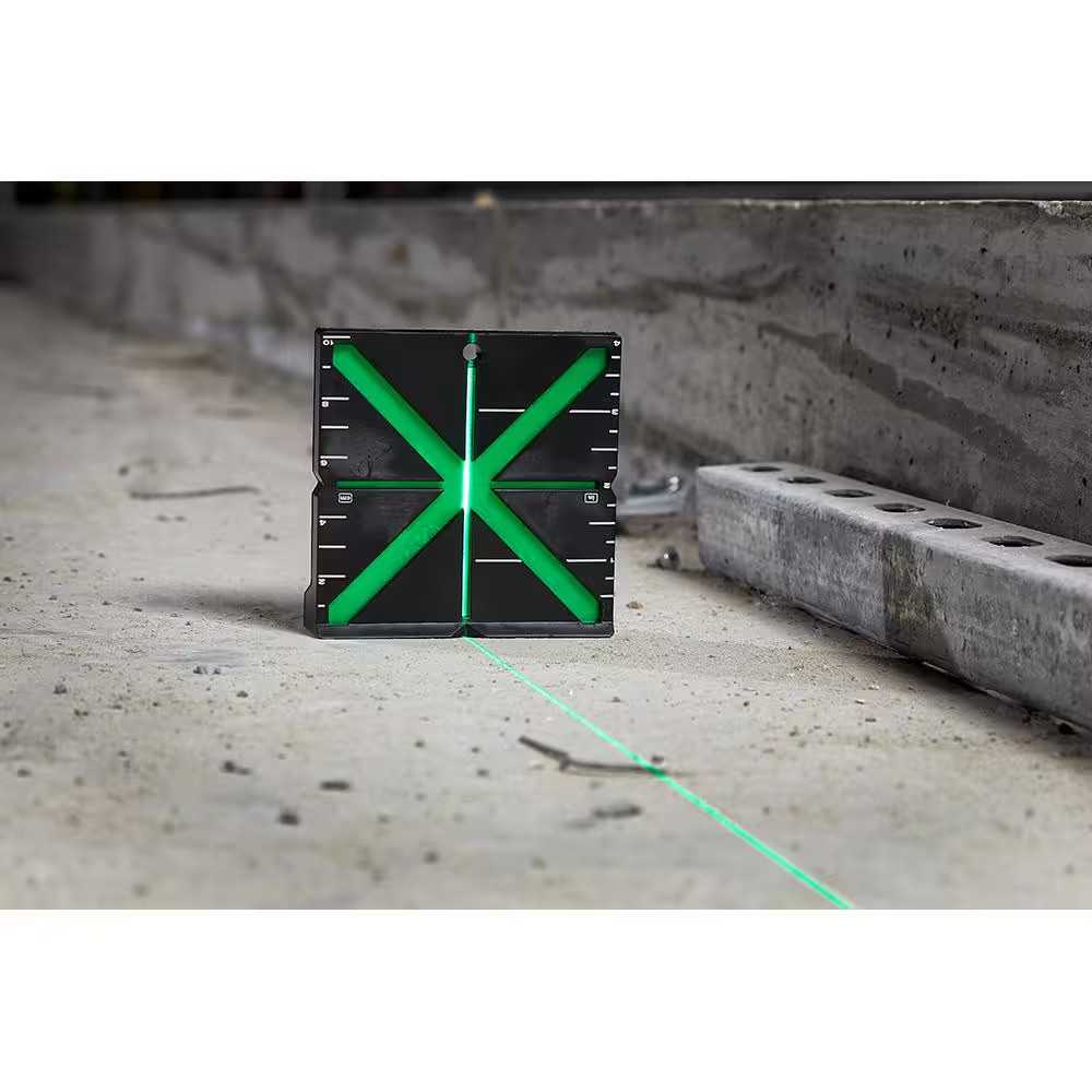 High Visibility Centering Alignment Target for Laser Level