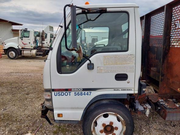 Replaces 2006 GMC W5500 CAB , IL