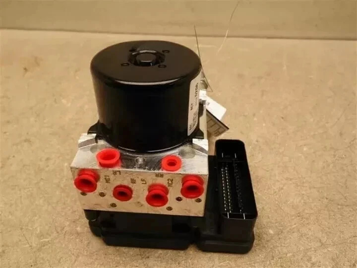 2012-2017 GMC Terrain ABS Anti Lock Brake Pump Module Assembly OEM