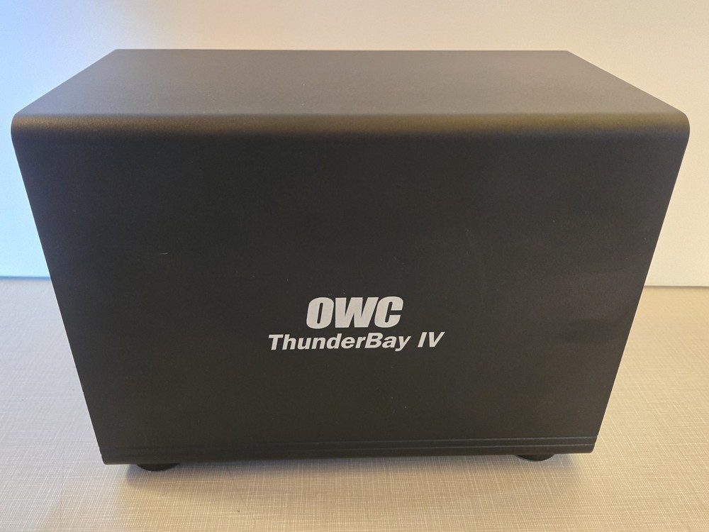 OWC Thunderbay IV 4 RAID Thunderbolt 2/USB-C with 12 GB storage error free