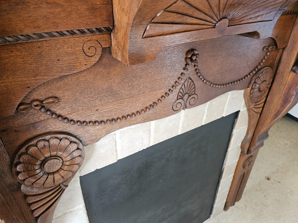 FIREPLACE MANTLE / MANTEL SURROUND ORNATE DECORATIVE