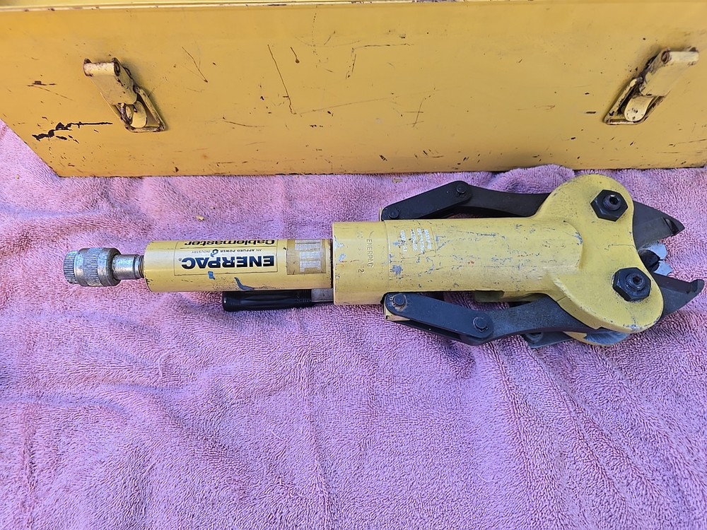 Enerpac WC 936 0E2 Hydraulic Cable Cutter