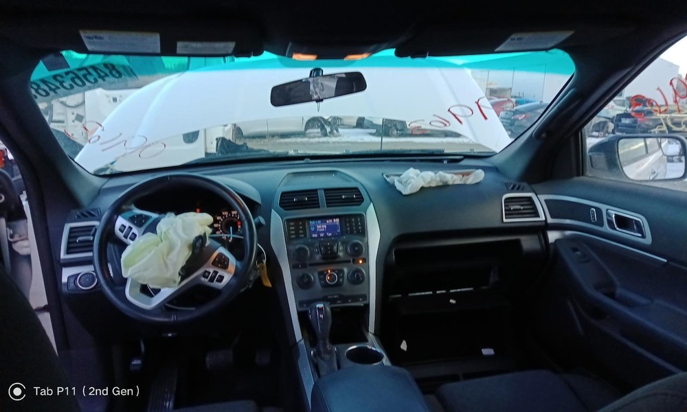 EXPLORER 2012 Info-GPS-TV Screen 764980