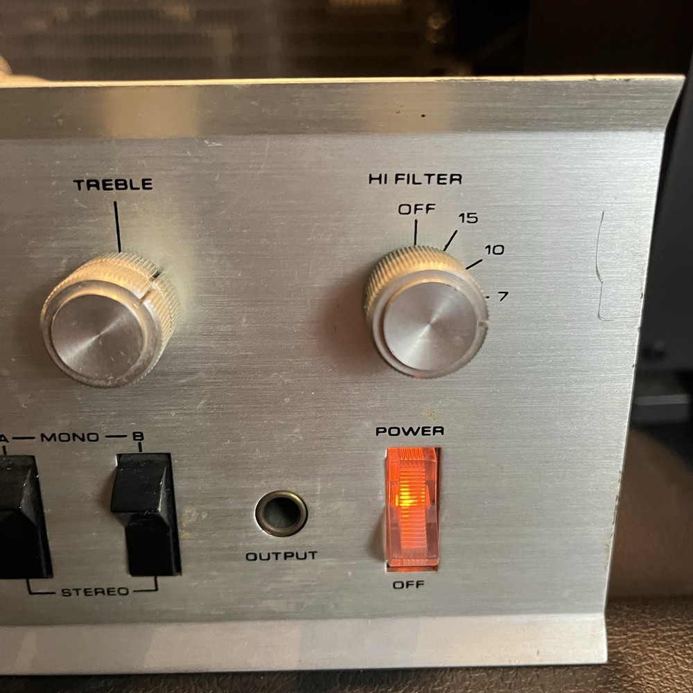 Vintage DYNACO PAT-4A Stereo Preamplifier Powers On Untested