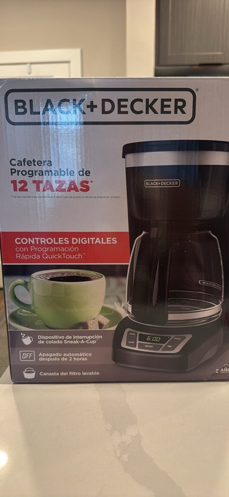 BLACK+DECKER 12-Cup Programmable Coffee Maker