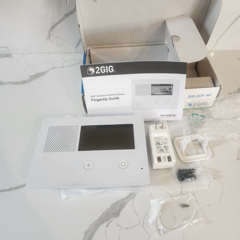 2GIG GC2e Security & Control Panel, 5" Touch Screen, Z-Wave Plus, Two-Way Voice