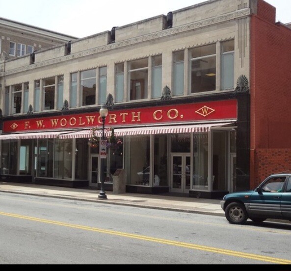O Scale “Woolworth” Building flat kit