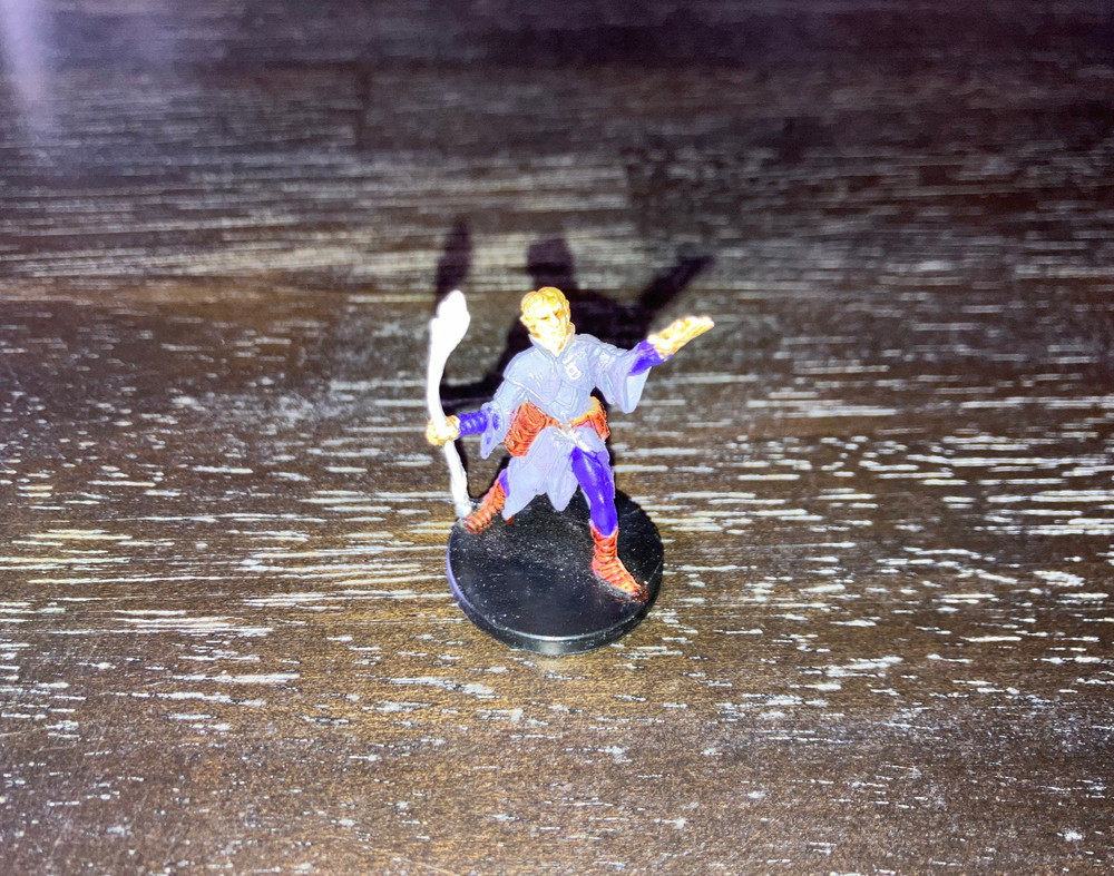 Elf Conjurer D&D Miniature Desert Desolation mini Dungeons Dragons Pathfinder