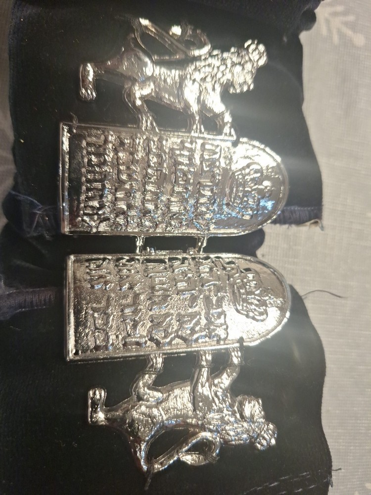 Decorative Black Velvet Torah Scroll Gartel