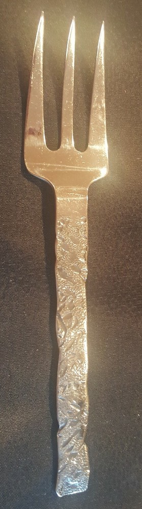 MICHAEL LLOYD  CRUMPLE LARGE Meat Fork  9"