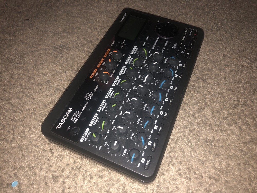 Tascam DP-008 Digital Multi Track Recorder