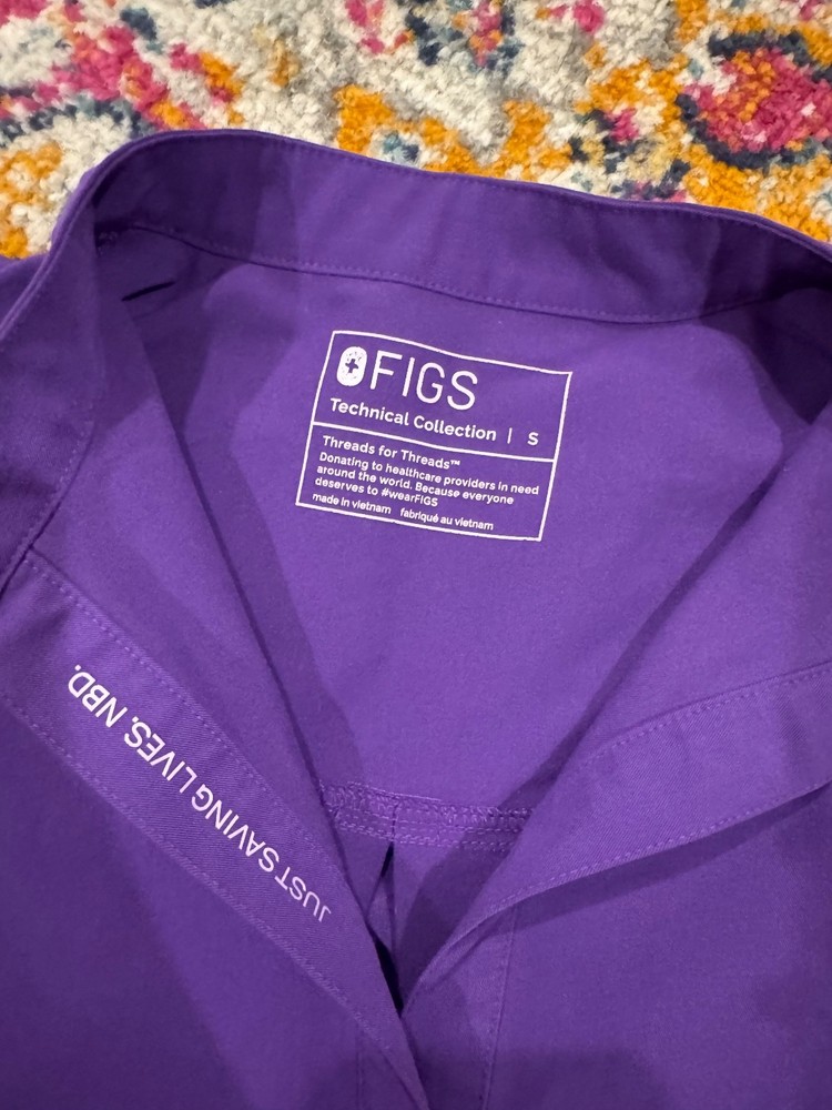 Figs Womens Scrub Set Technical Collection Size Small Color Purple Pulse