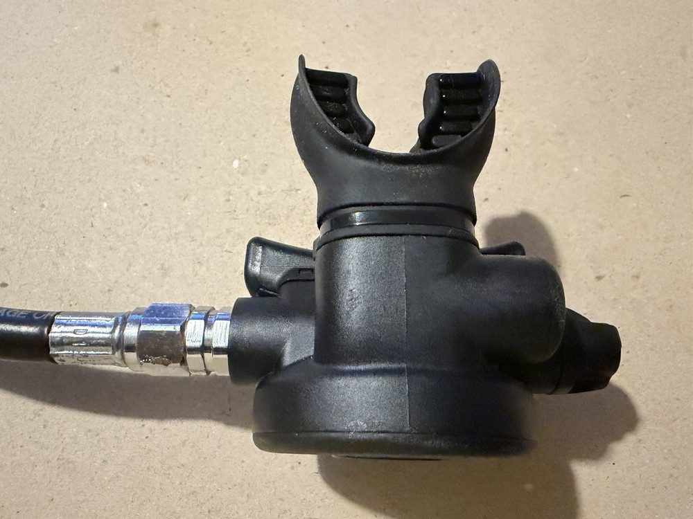 Atomic Aquatics B1 First & Second Stage (Swivel)(Titanium 2nd)(Din) READ!