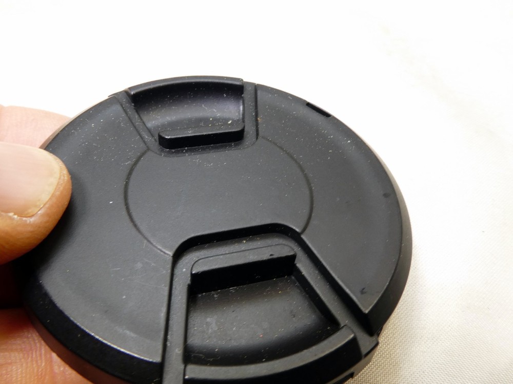 58mm Lens Front Cap Black Plastic 18-55mm IS