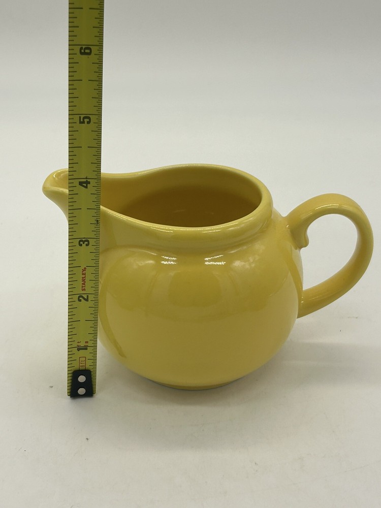 Globe London Pottery Creamer - Yellow