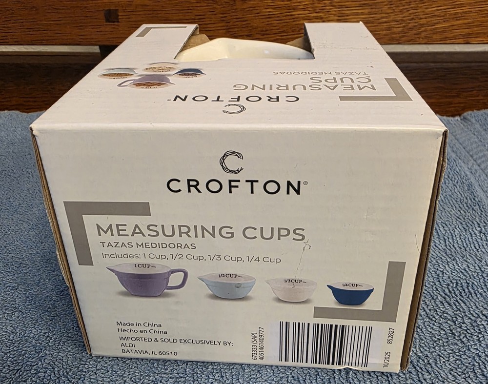 Crofton 4-piece ceramic measuring cup set.