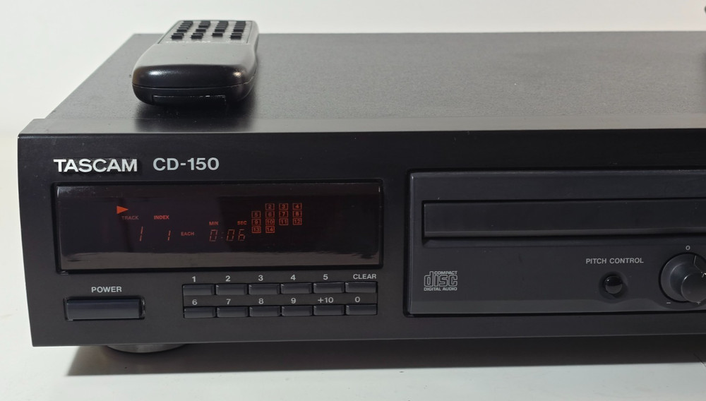 TASCAM CD-150 Rack Mountable CD Player With Remote (Fully Tested/Working)