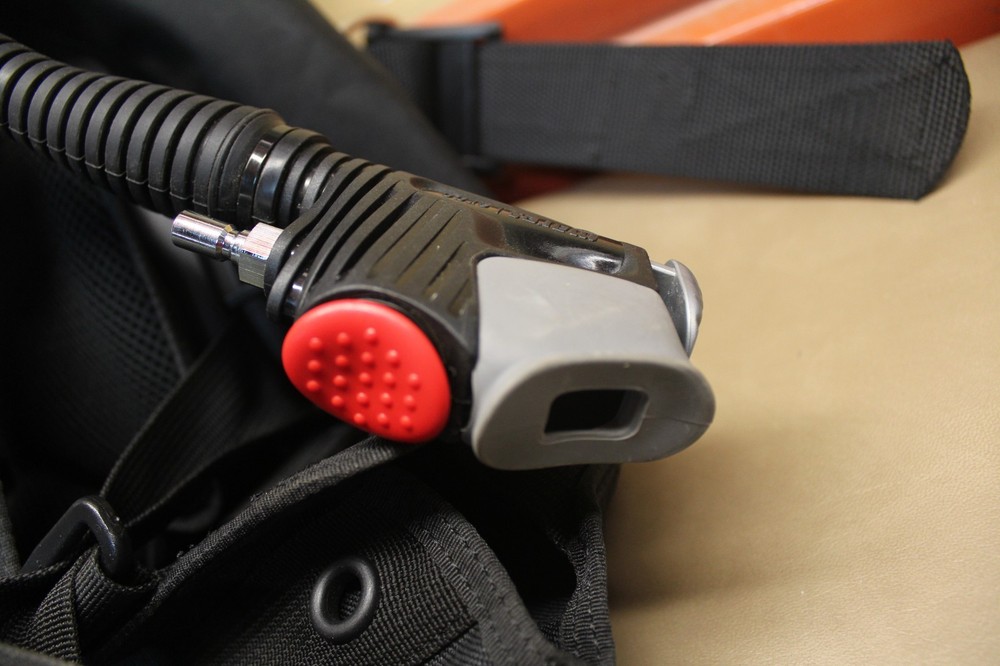 Mares Pure SLS Scuba Diving BCD *Pre-Owned* Size:XL