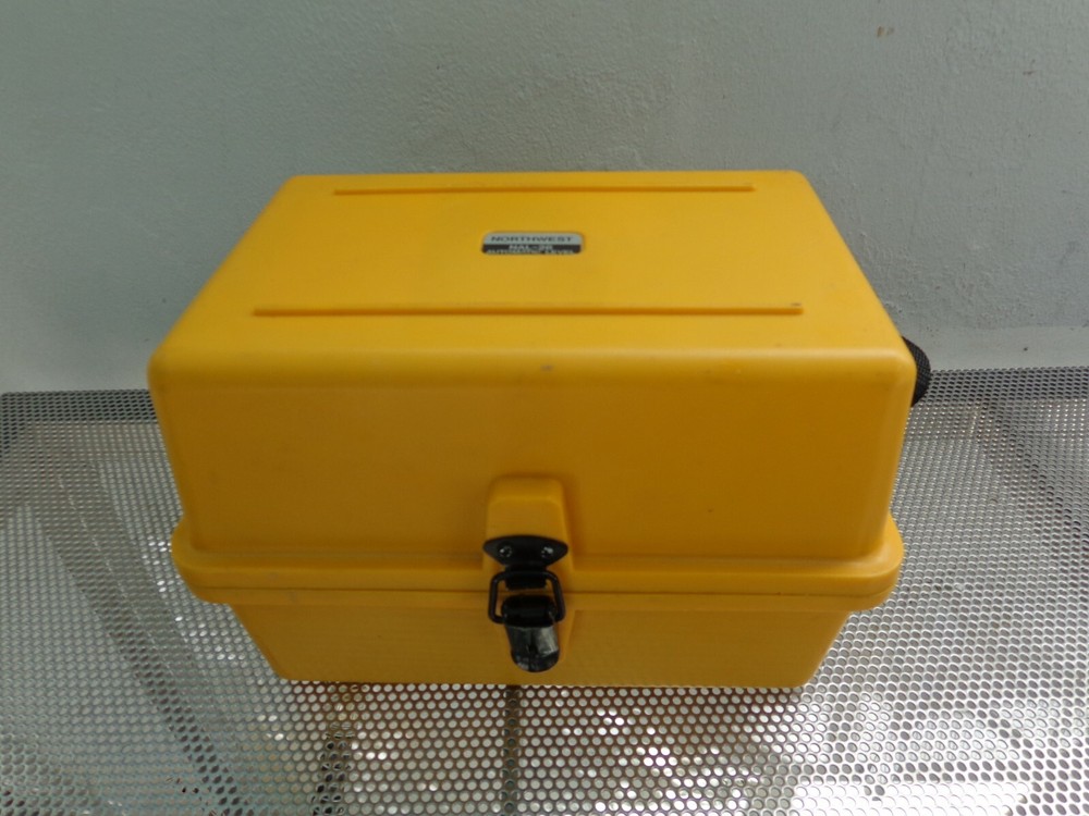 Northwest NAL-26 Automatic Level with Case and Manual