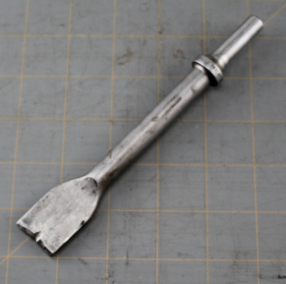 Mac Tools AH902 Air Hammer .401 Shank Flat Chisel