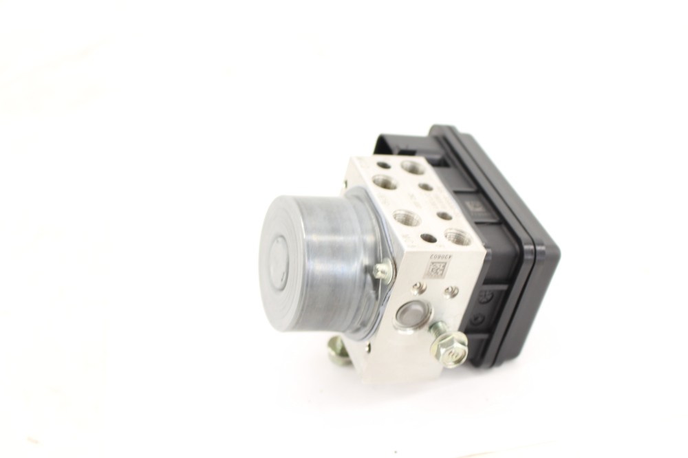2020 Yamaha Yzf R1 Oem Abs Pump Unit Module