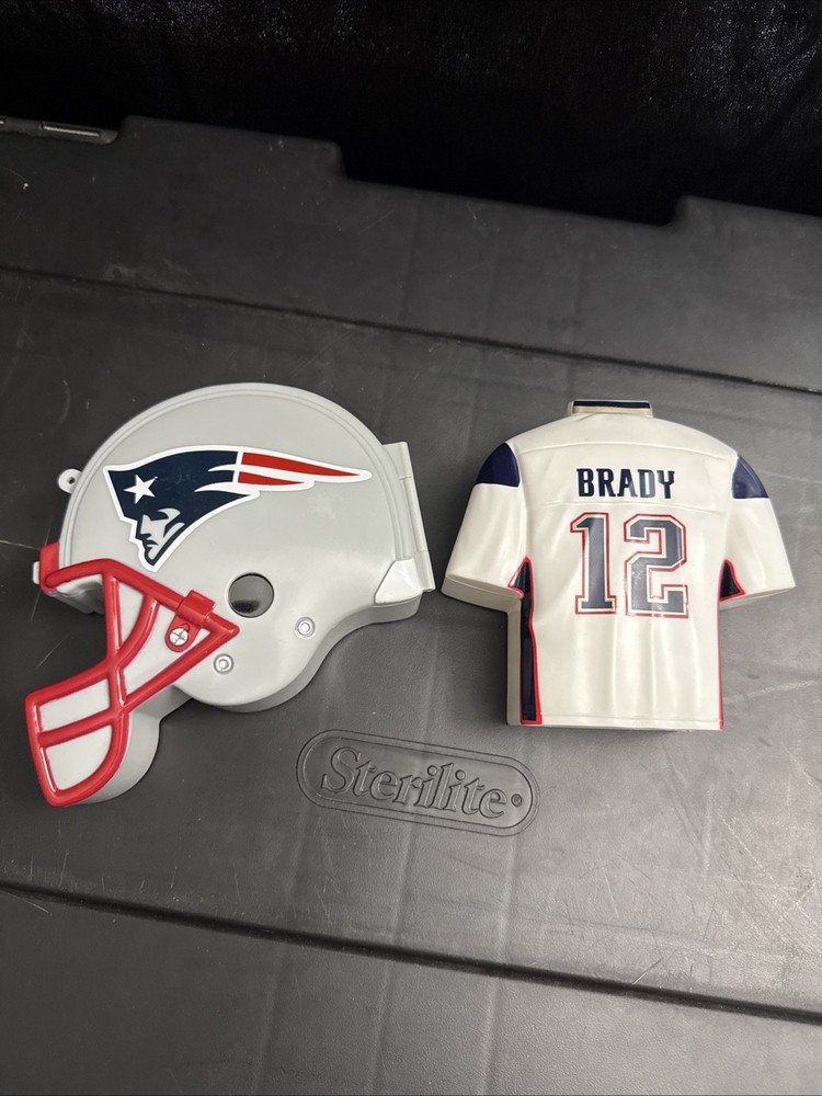 Tom Brady Uno card Containers 2 (EMPTY)