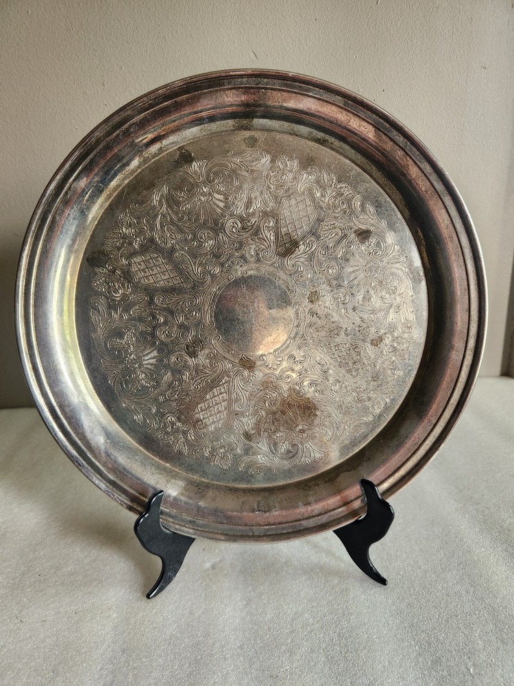 12" Round Silverplated Tray • No Makers Mark