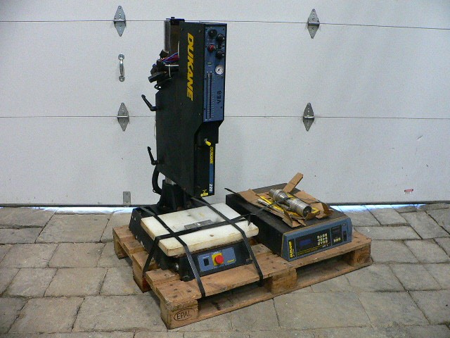 Dukane Ultrasonic Welder System 438-788 With Dpc4+ Dynamic Process Controller