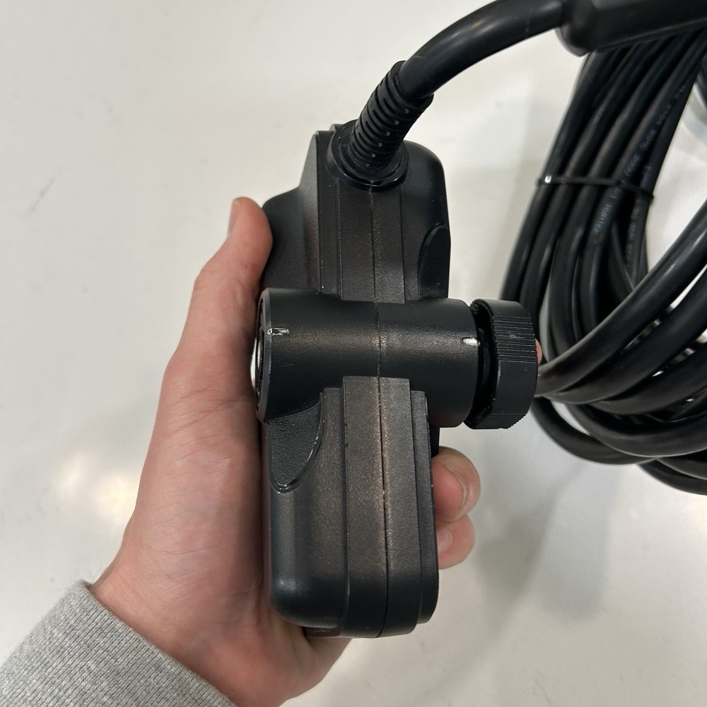 Lowrance Active Target 1 Sonar System Black Box And Transducer