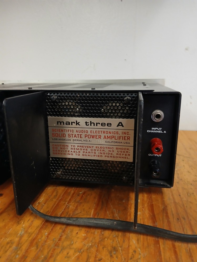 SAE Mark 3 a Stereo Power Amplifier 120 watts Side