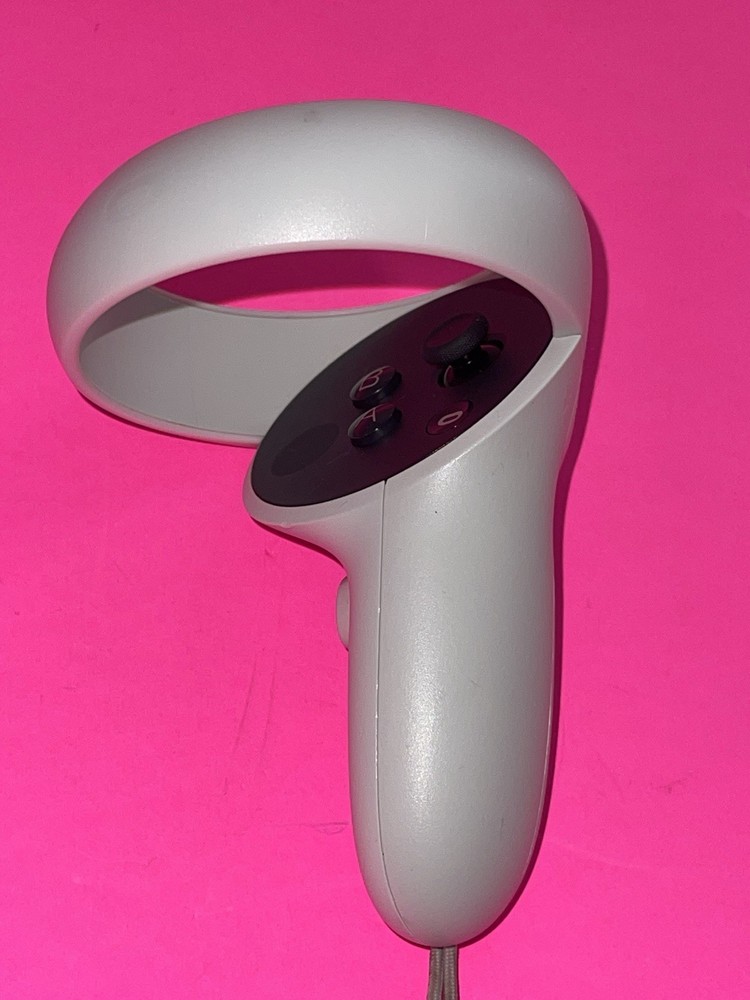 Meta Oculus Quest 2 Controllers Pair - Good Condition