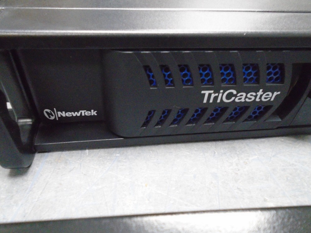 Newtek Tricaster TCXD 455 Switcher and TCXD455 CS controller