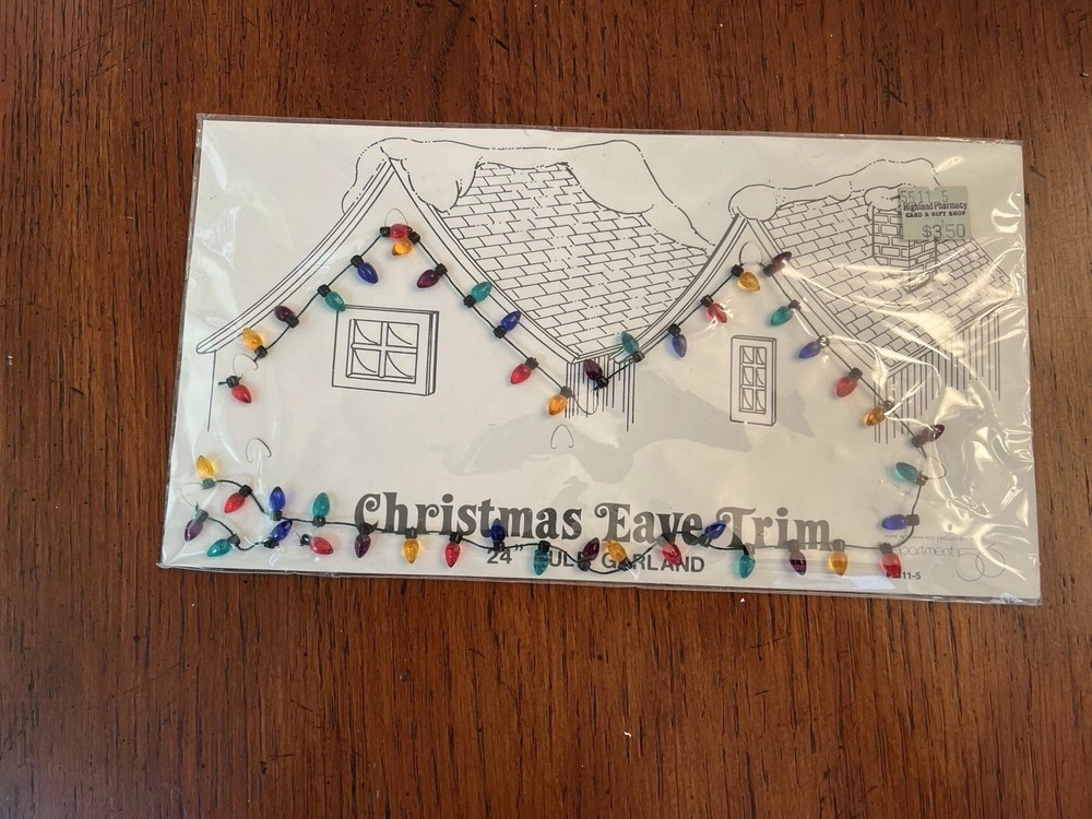 Department 56 - Christmas Eave Trim
