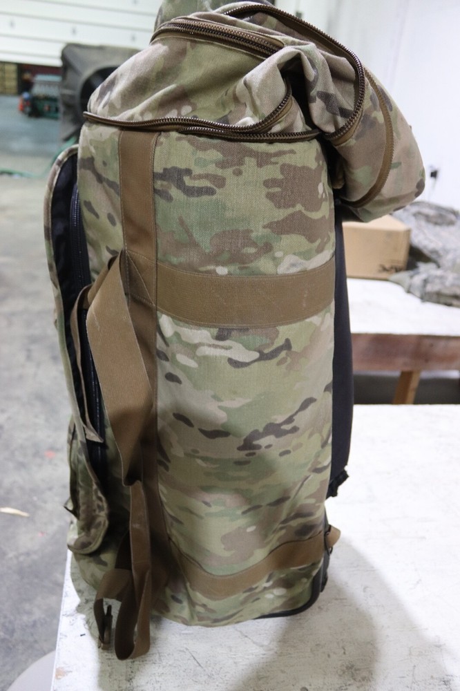 Defender Deployment Bag Thin Air Gear Wheeled Handle Military CAMO