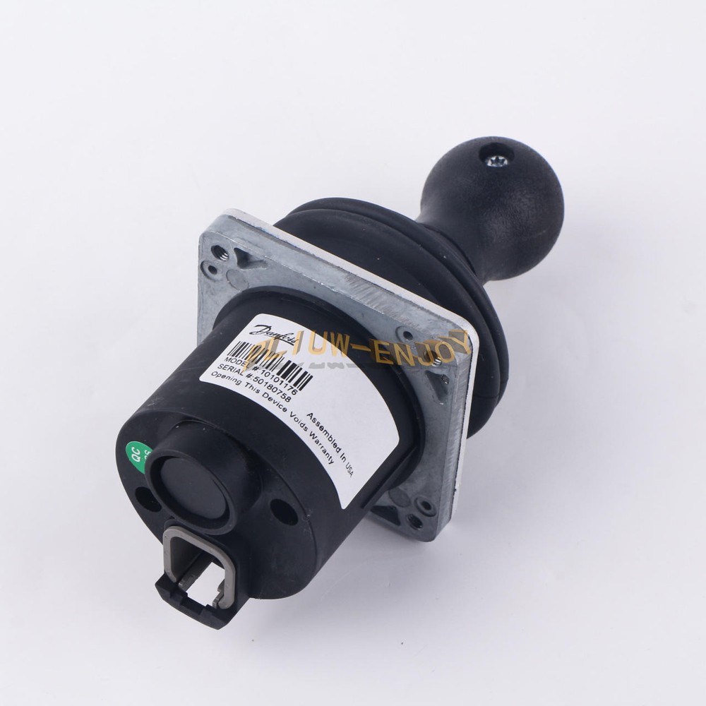 ONE NEW FIT Danfoss Joystick 10101176