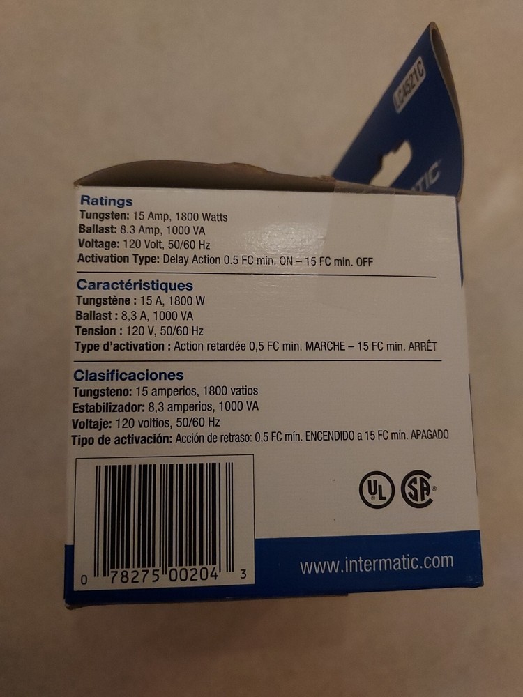 INTERMATIC PHOTO CONTROL MODEL LC4521C 120-VOLT LOCKING TYPE - Brand New