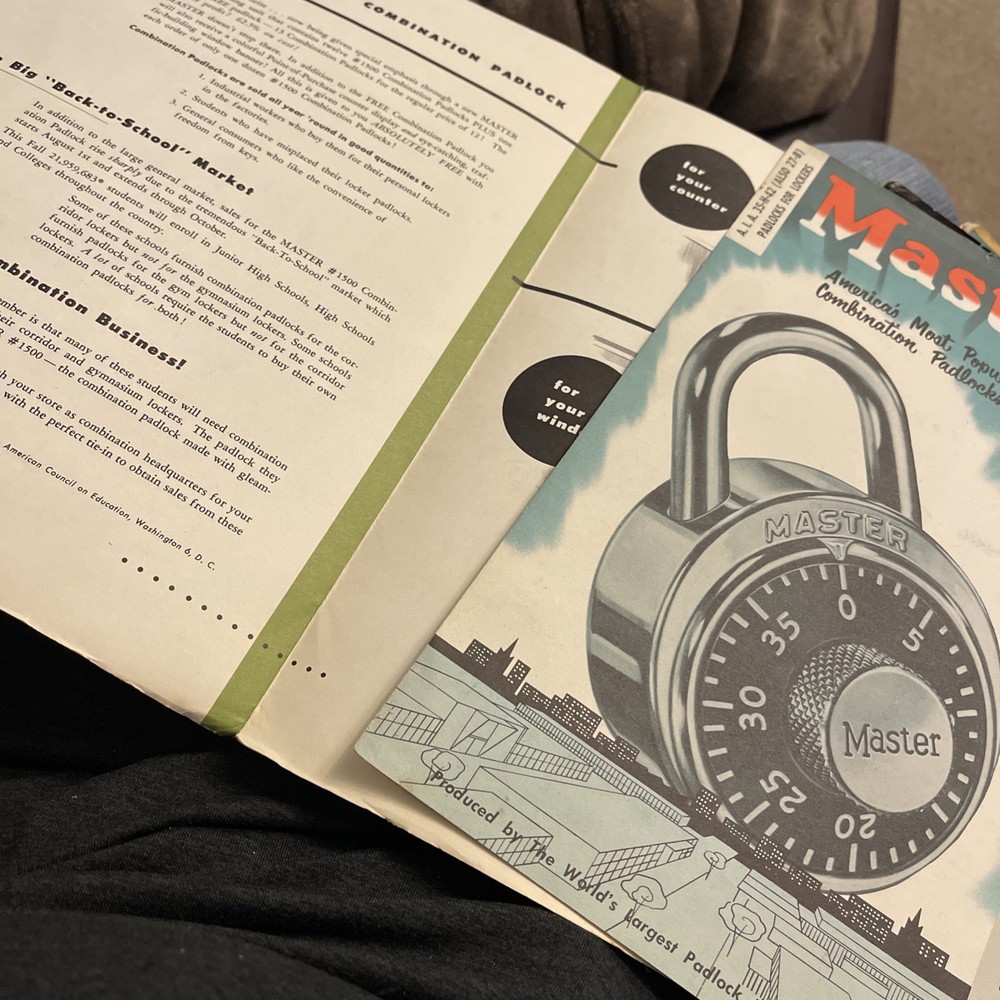 Master Combination Locks brochure catalog 1500 Combination Padlocks For School