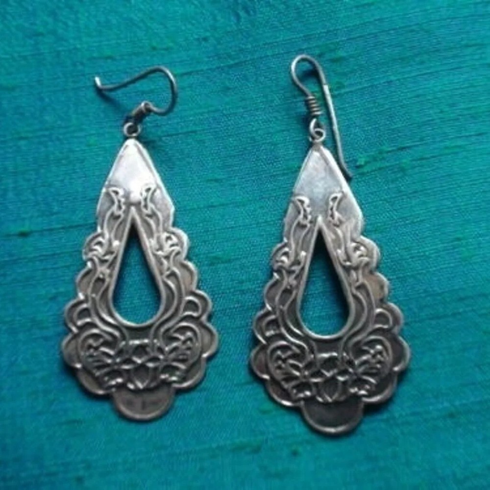 Tear Drop Pressed Silver Earrings Made In Egypt