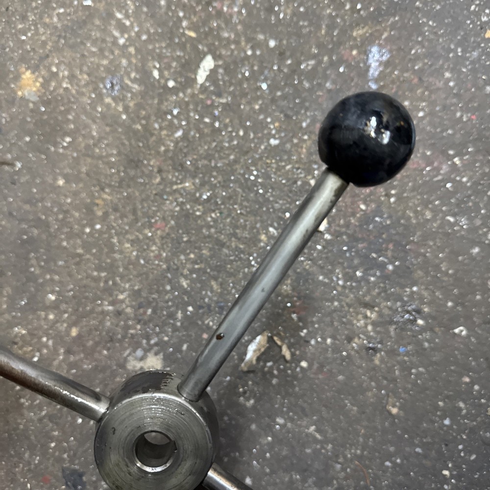 Walker Turner 900 / 1200 Series Drill Press Down Handle / Knobs / Rods 5/8 Bore